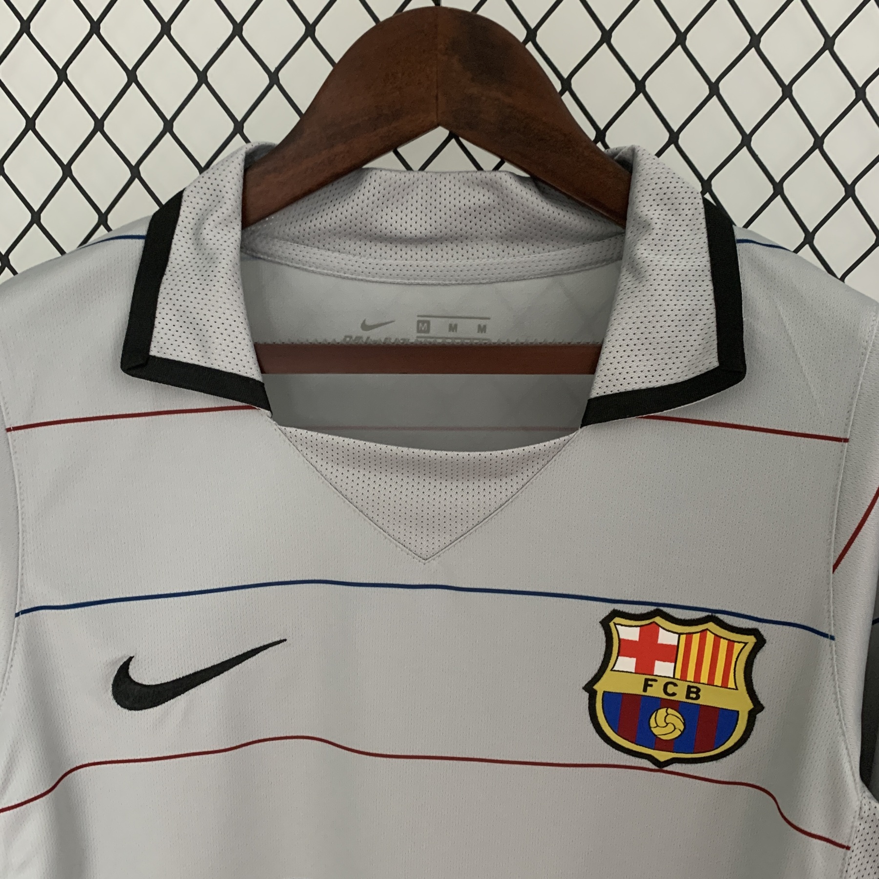 Retro Barcelona 03/04 Away S-XXL