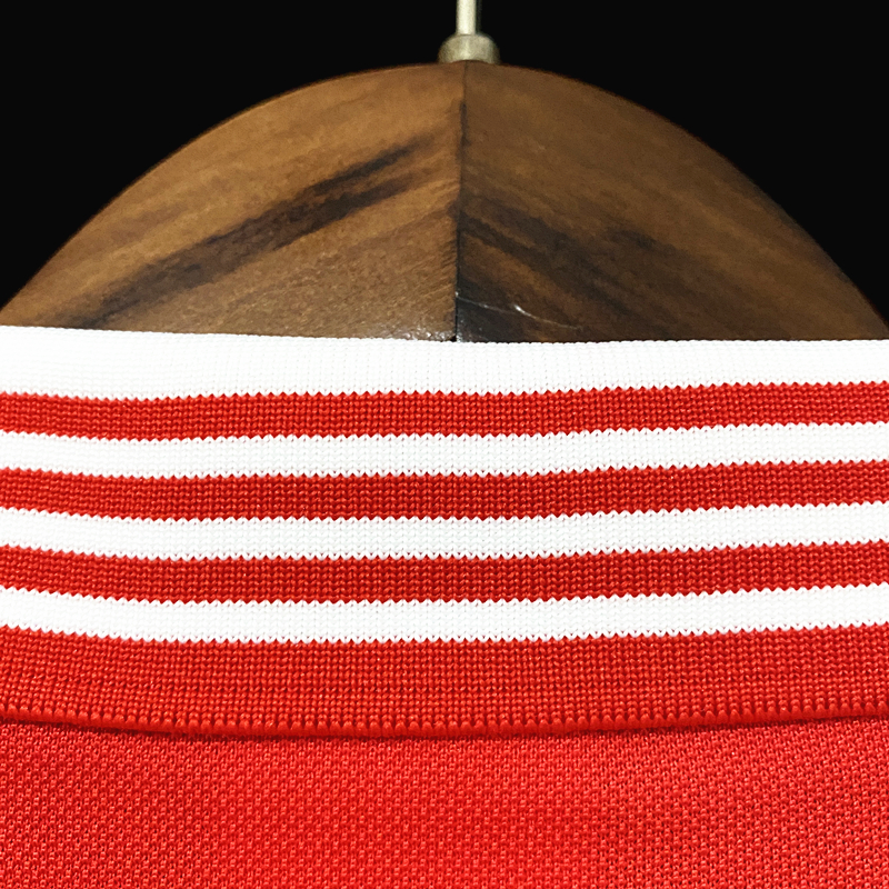 Retro 1977 Manchester United  S-2XL