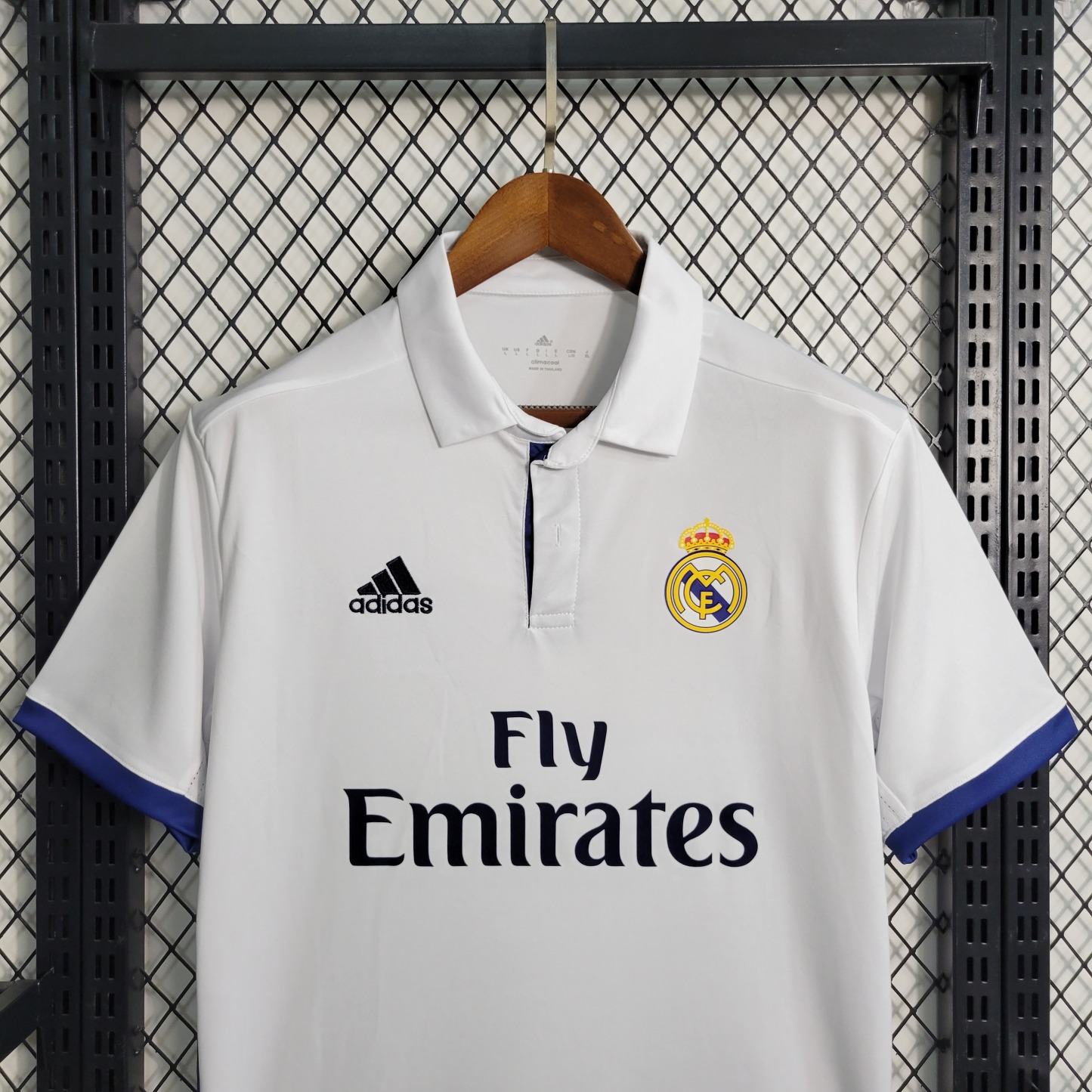 Retro 16-17 Real Madrid Main Size S-XXL