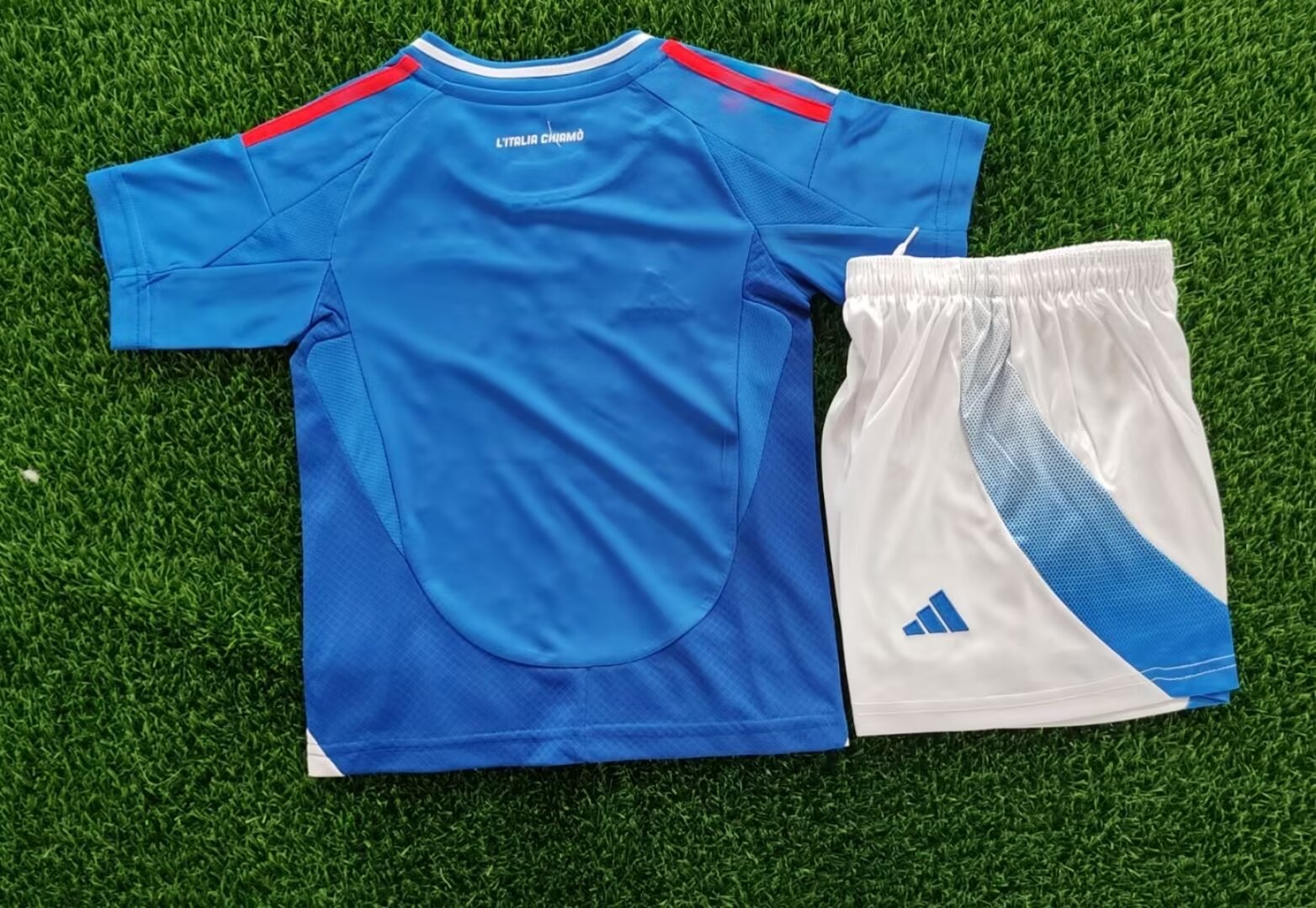 24/25 Italy Kids set home size 16-28