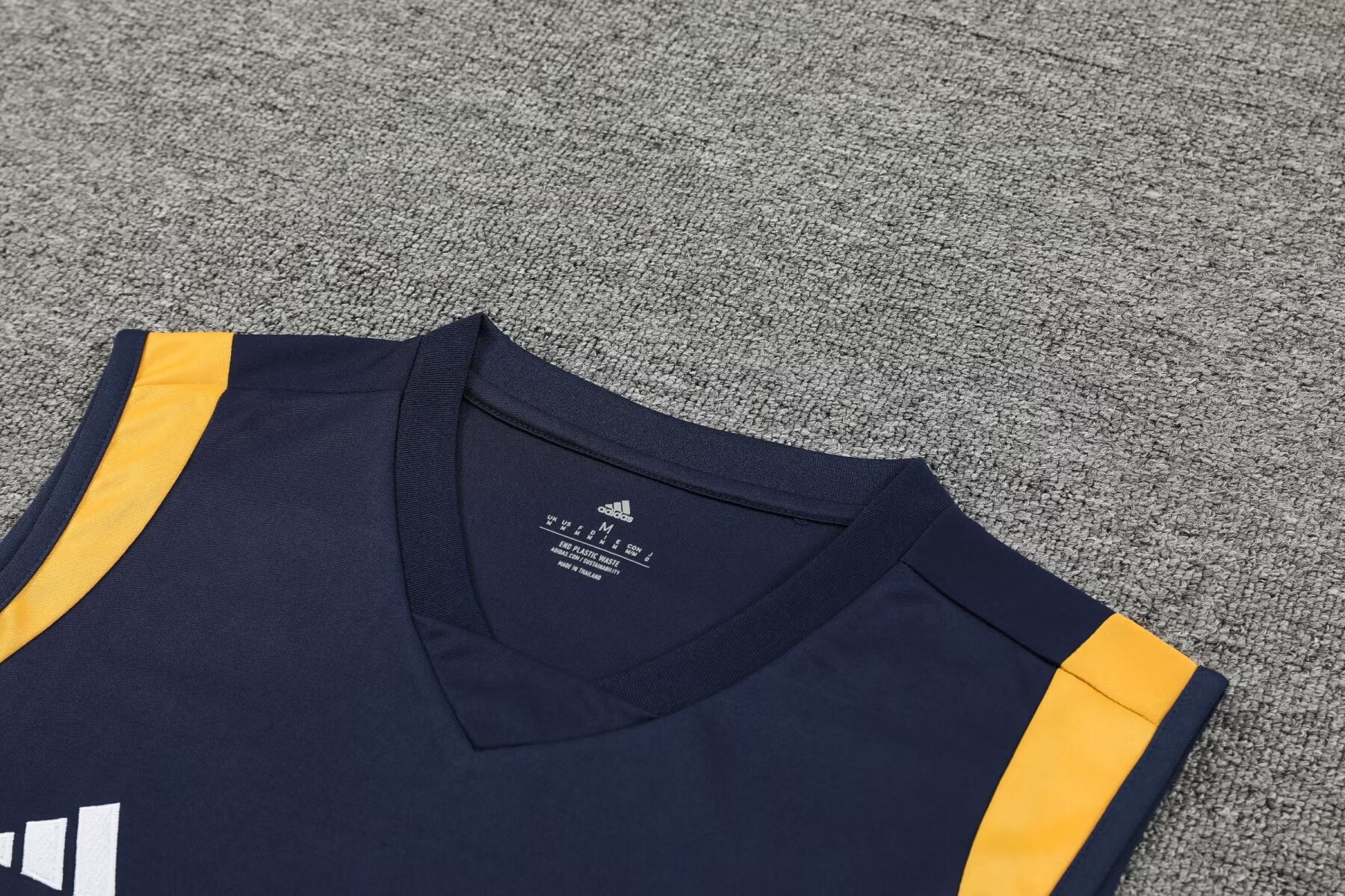 23-24 Real Madrid Black Training Vest Size S-XXL