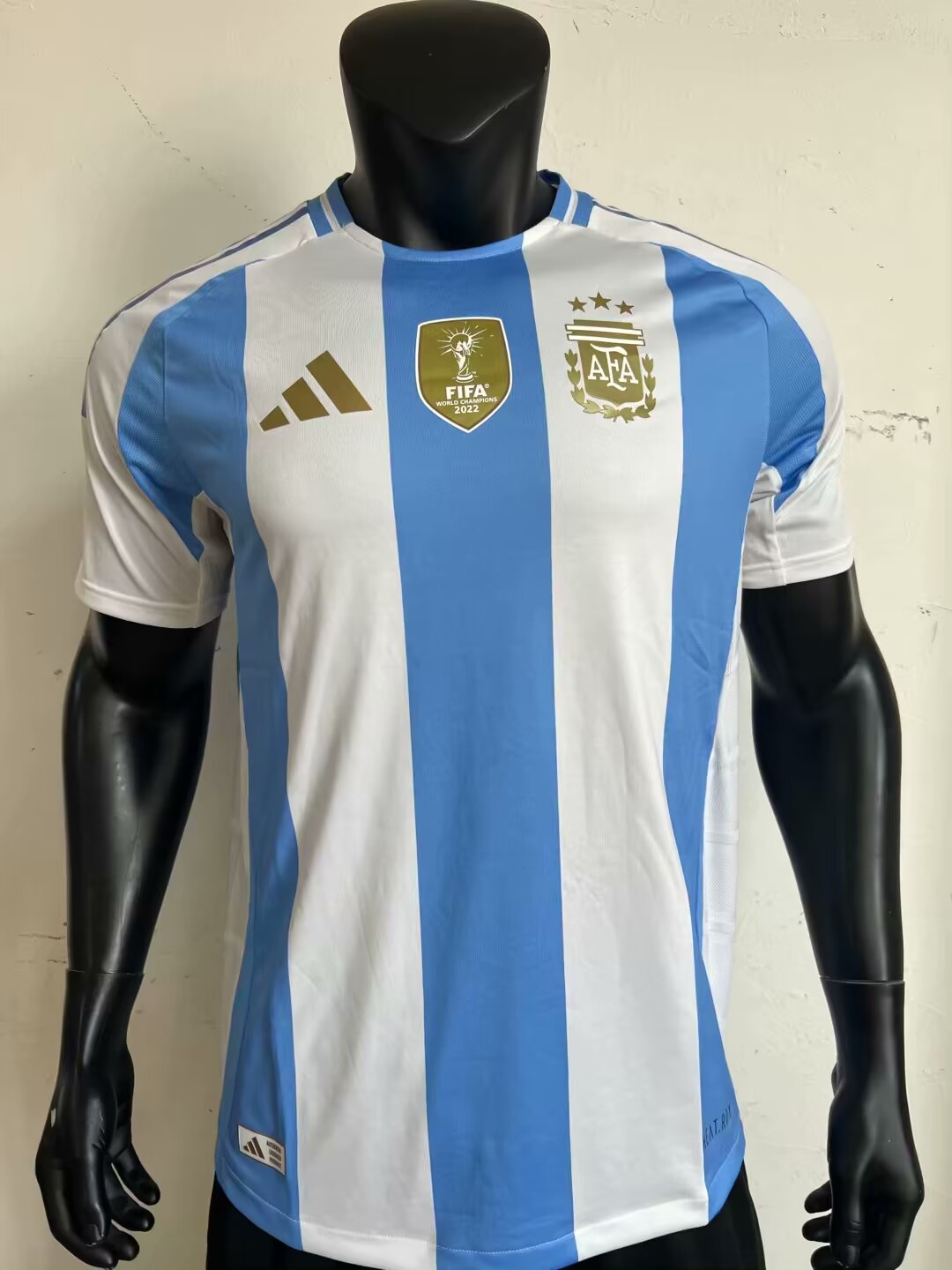 24/25 Argentina home player version with patch size S-XXL