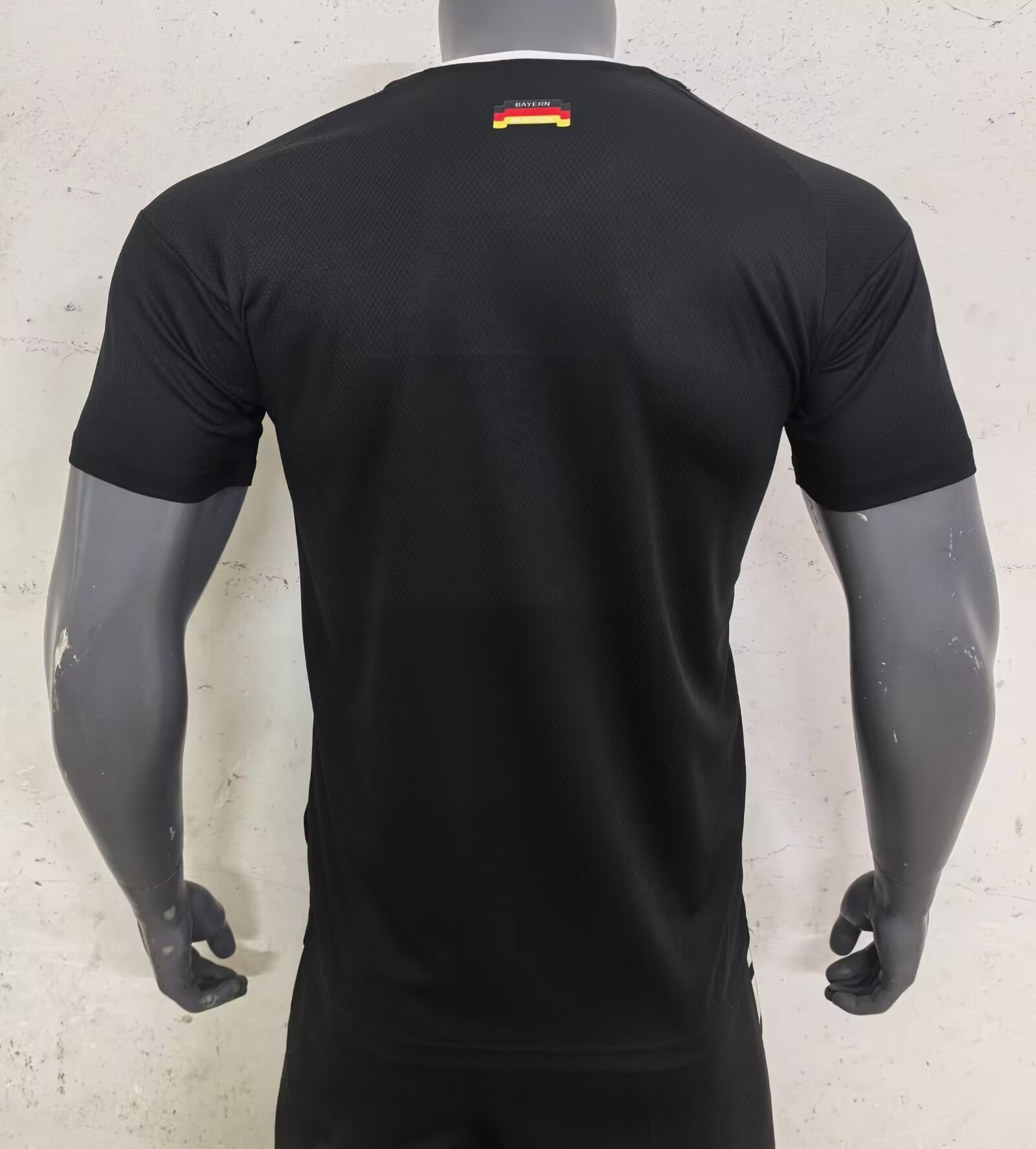 24/25 Bayern training version black S-XXL