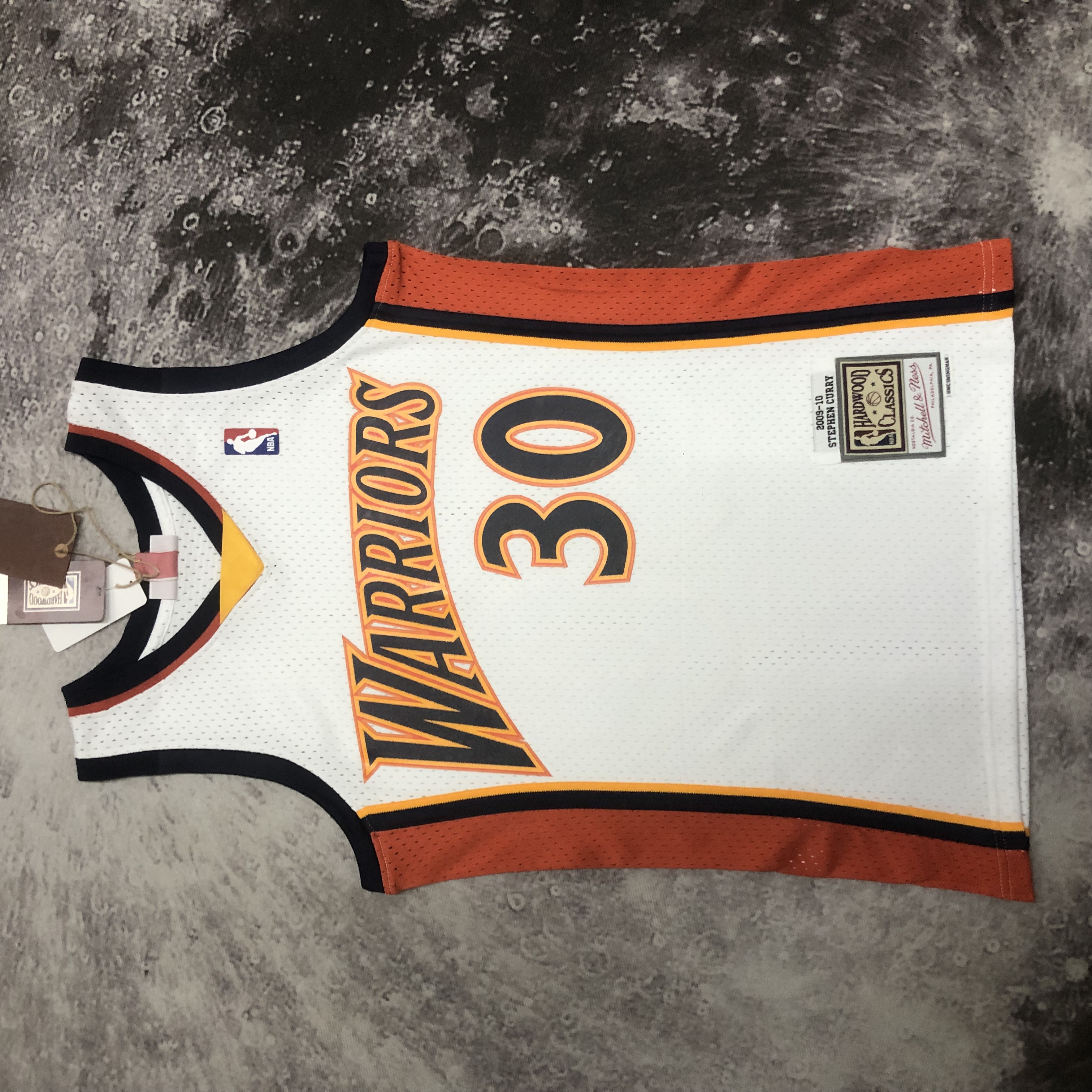 MN Heat Pressed Retro Jersey: SW Warriors 09/10 White No.30 Curry