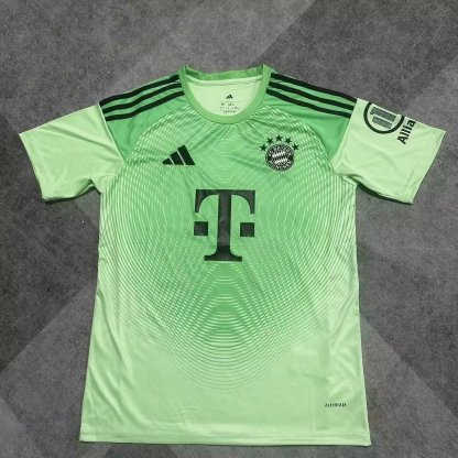 25/26 Bayern goalkeeper green fan version S-XXL
