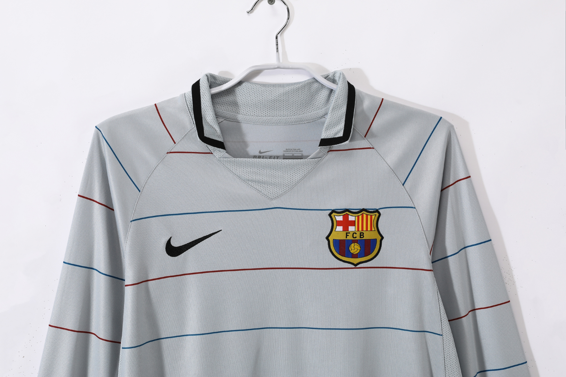 Retro Barcelona 03/04 Away long sleeve S-XXL