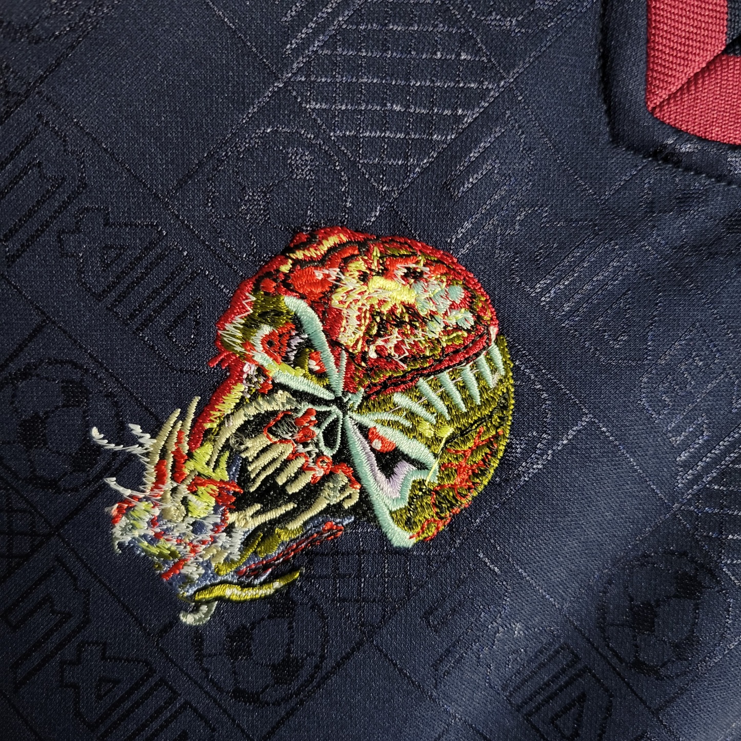 Retro 2010 West Ham Home Size S-XXL