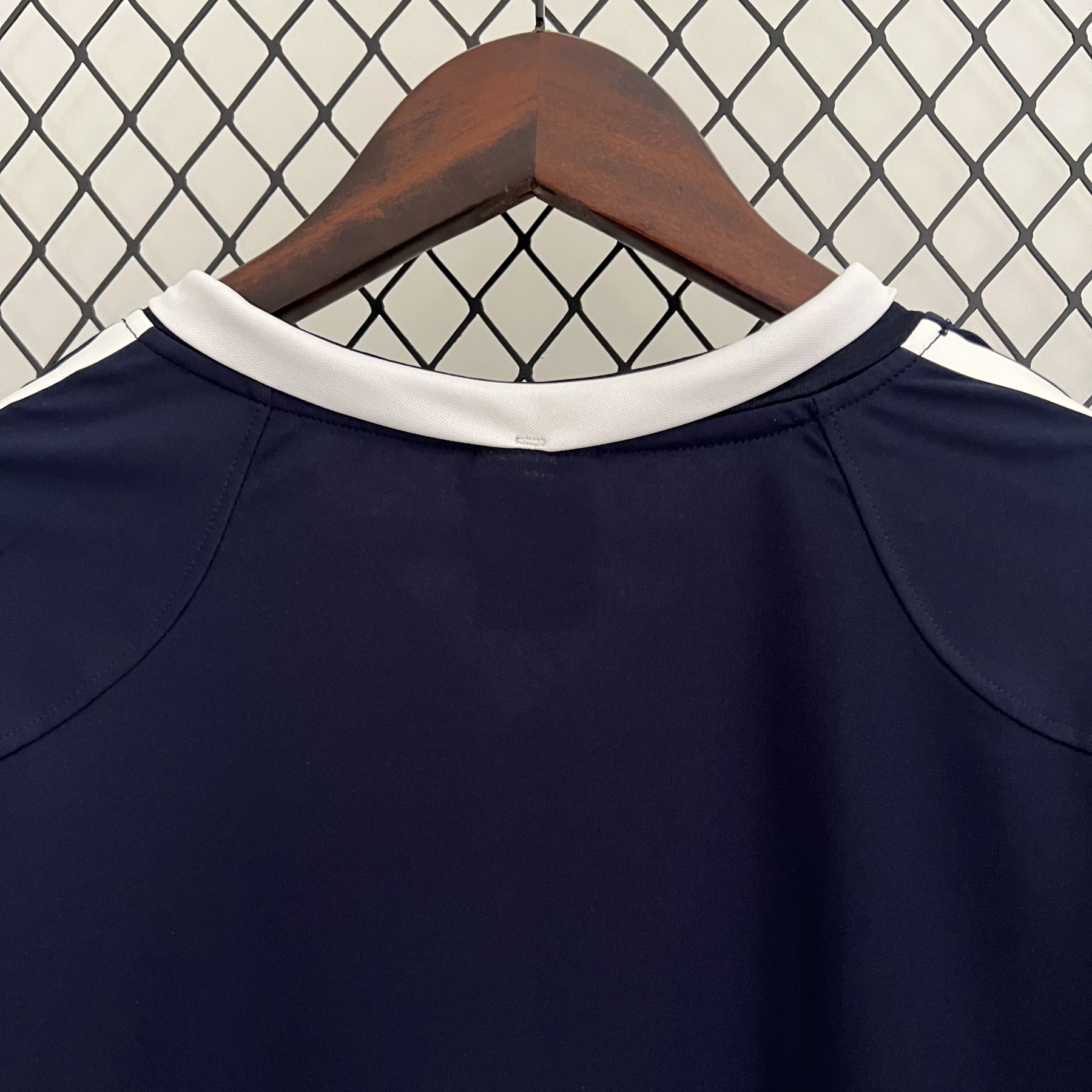 Retro Real Madrid 04/05 Away S-XXL