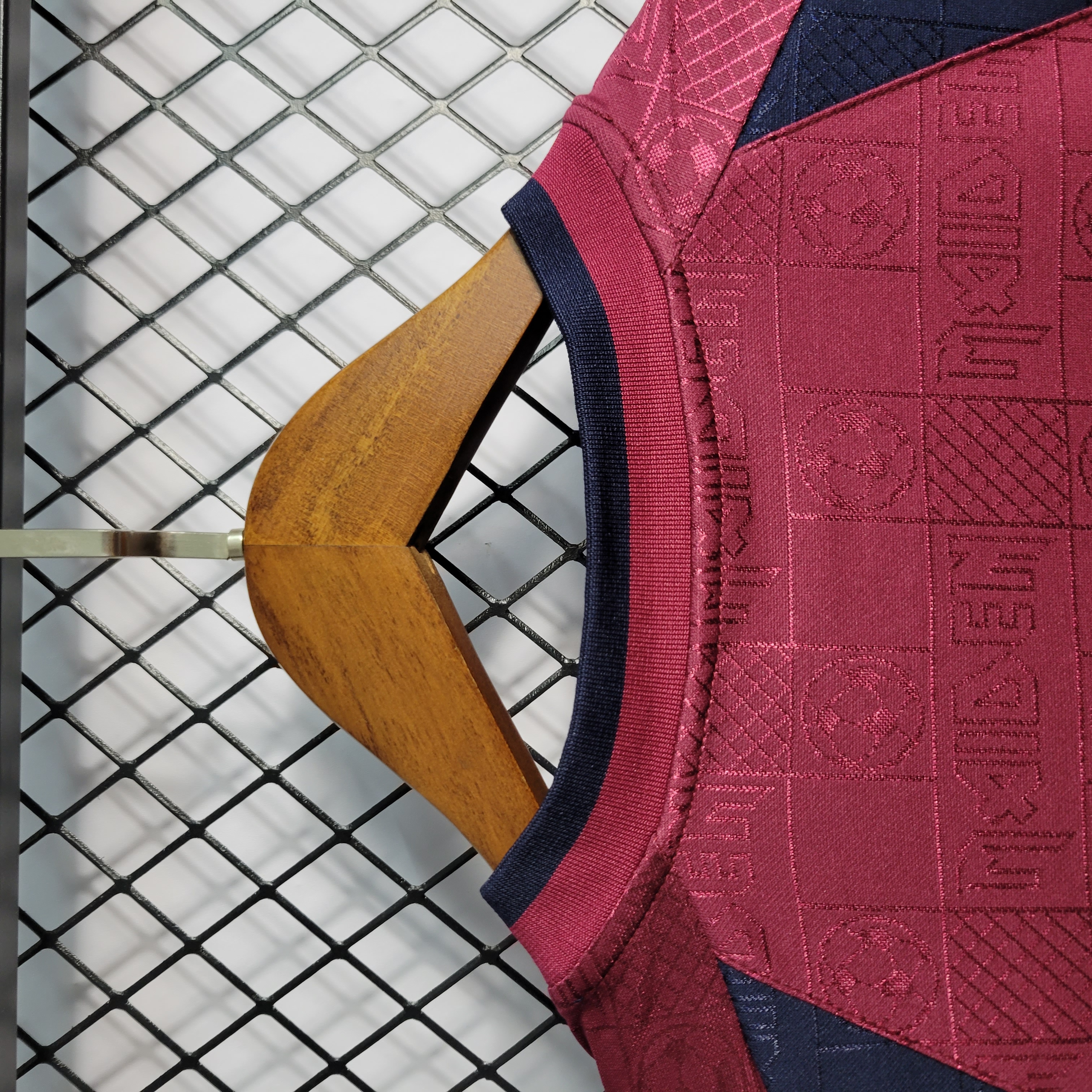 Retro 2010 West Ham Away Size S-XXL