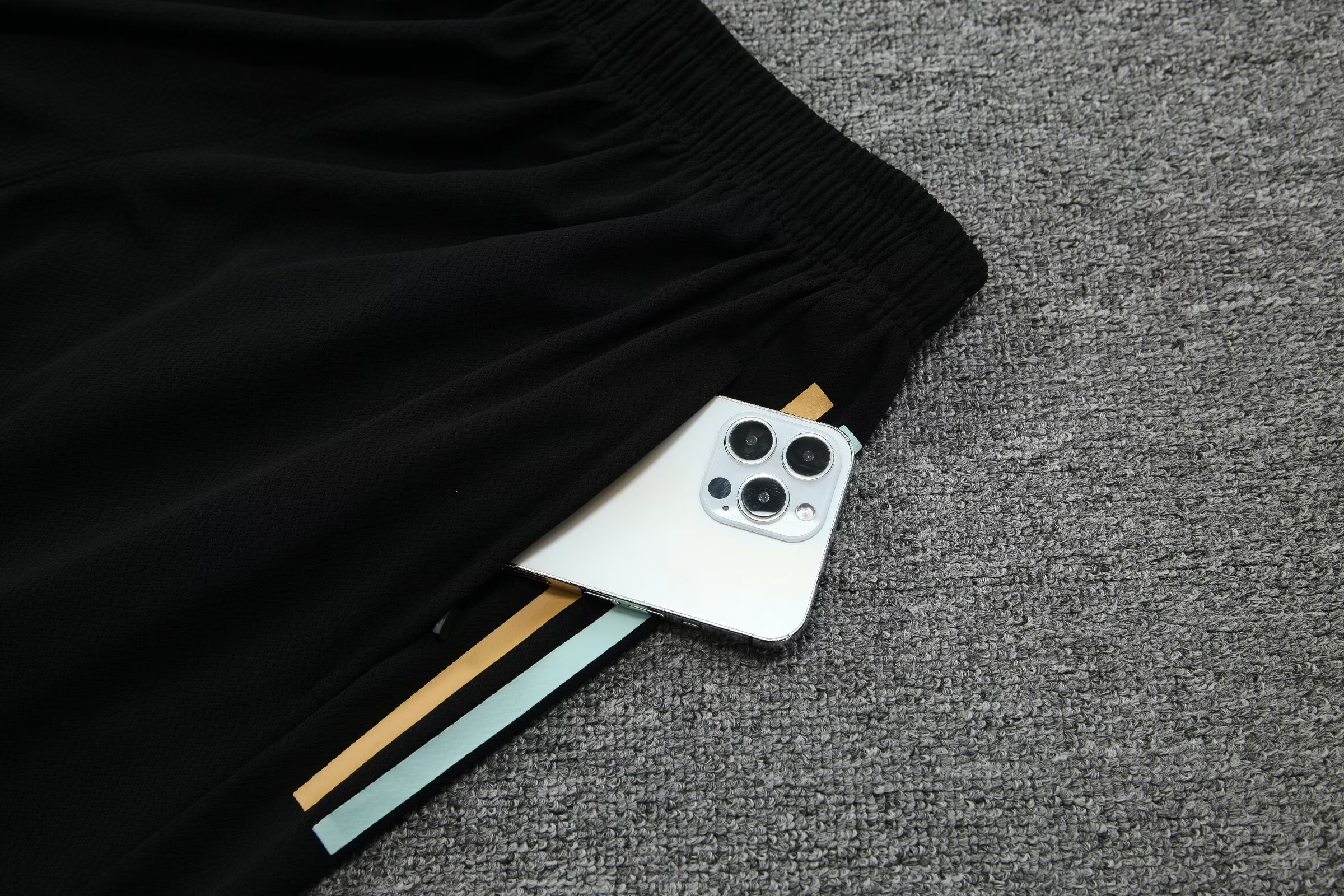 23-24 Real Madrid black suit