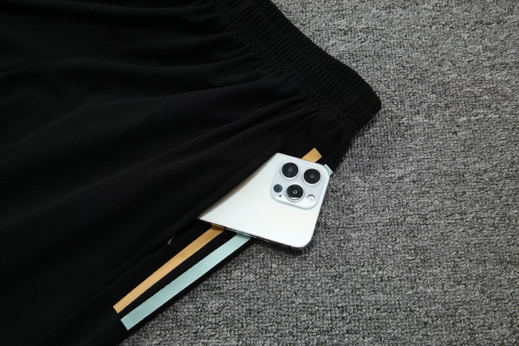 23-24 Real Madrid black suit