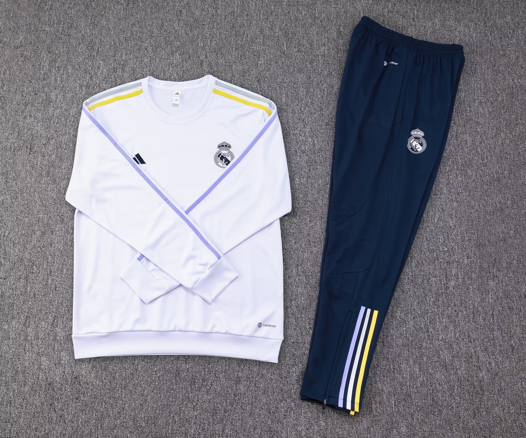 2324 Real Madrid white Round Neck Suit