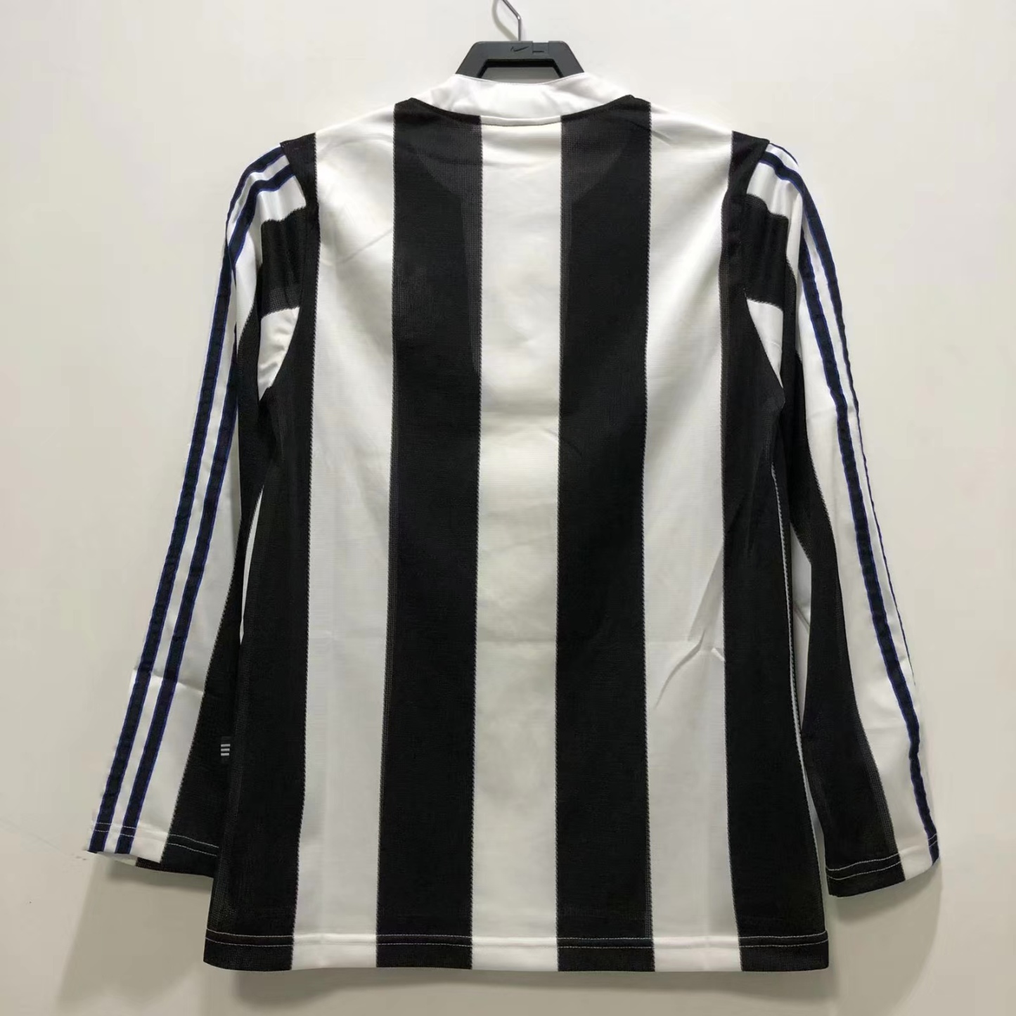 Retro 95/97 Newcastle United home long sleeve S-XXL