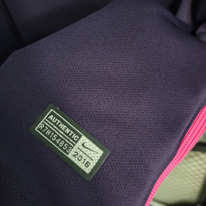 Retro 16-17 Barcelona away size S-XXL