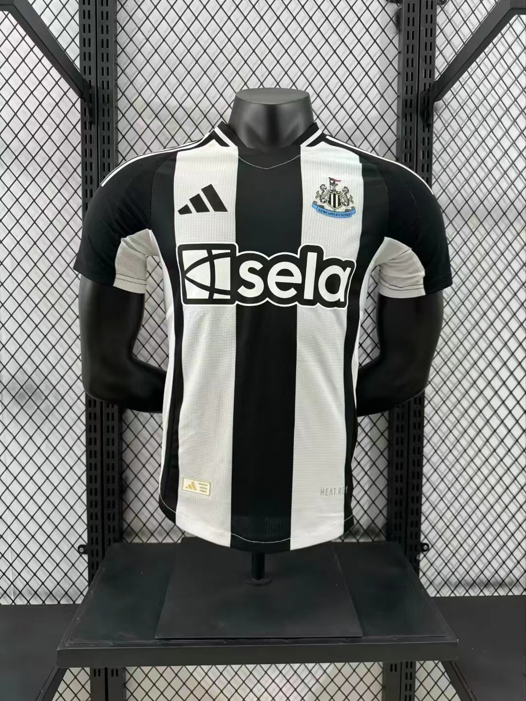 24/25 Newcastle United home player version S-XXL