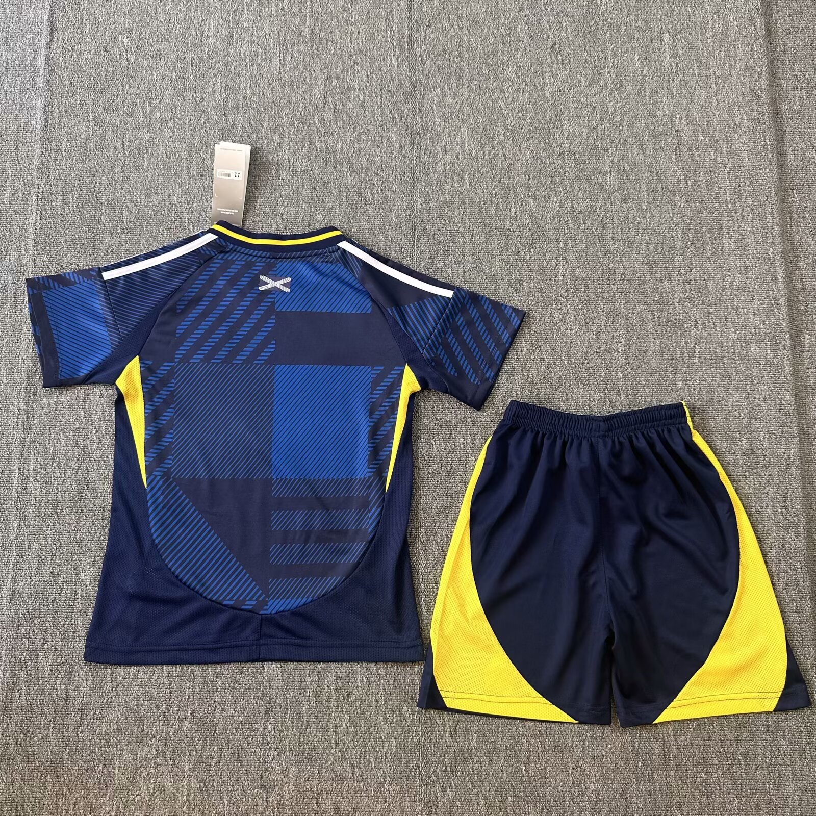 24/25 Scotland home kids version Size 16-28