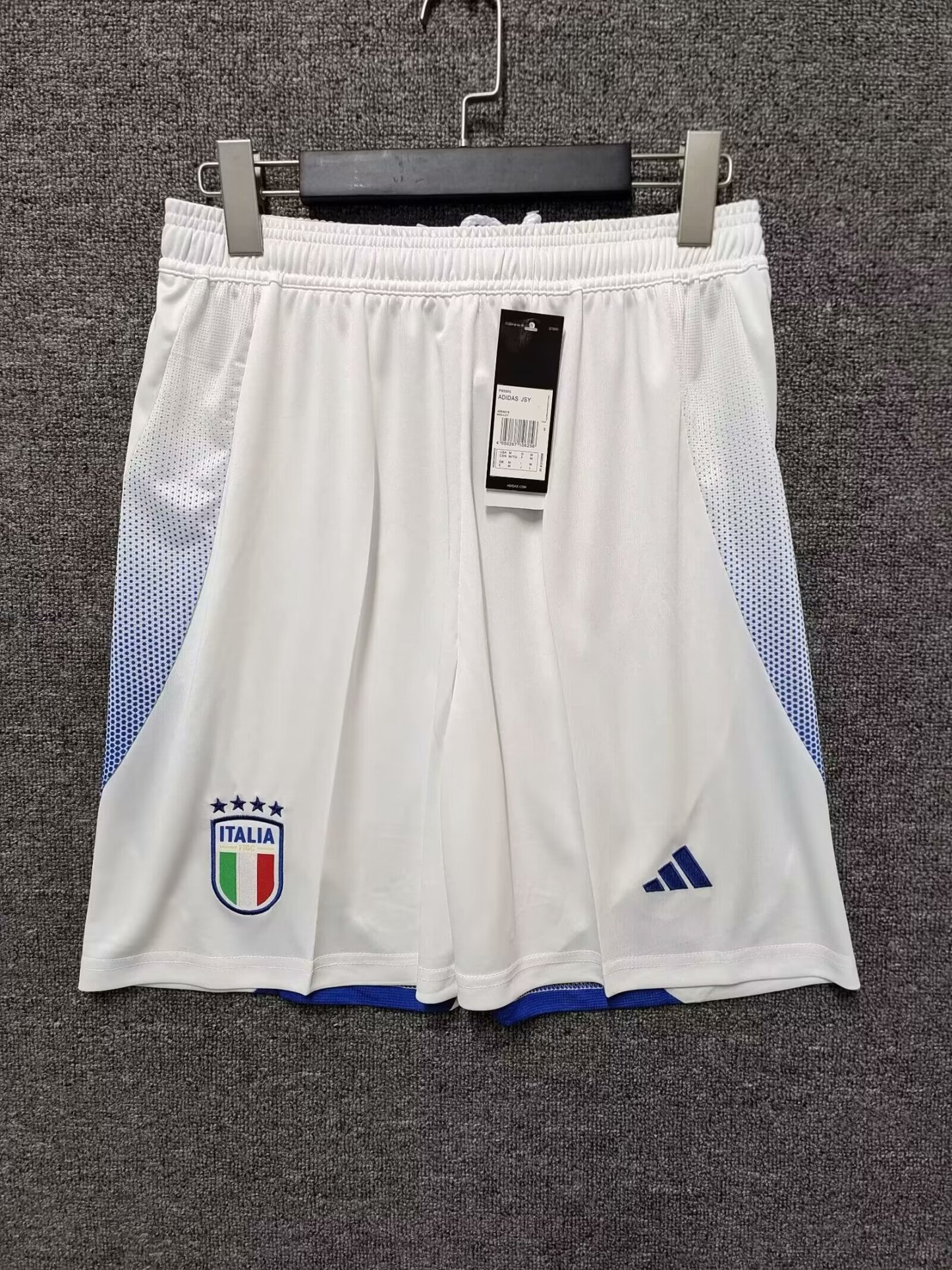 24/25 Italy away fan short S-XXL