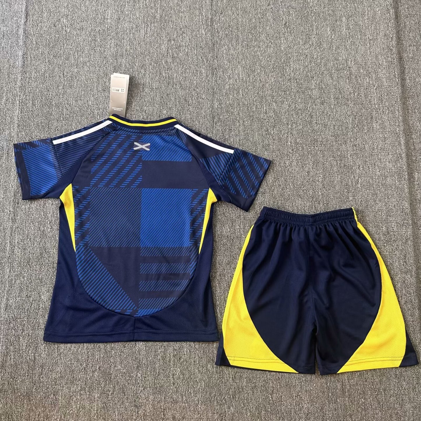 24/25 Scotland home kids version Size 16-28