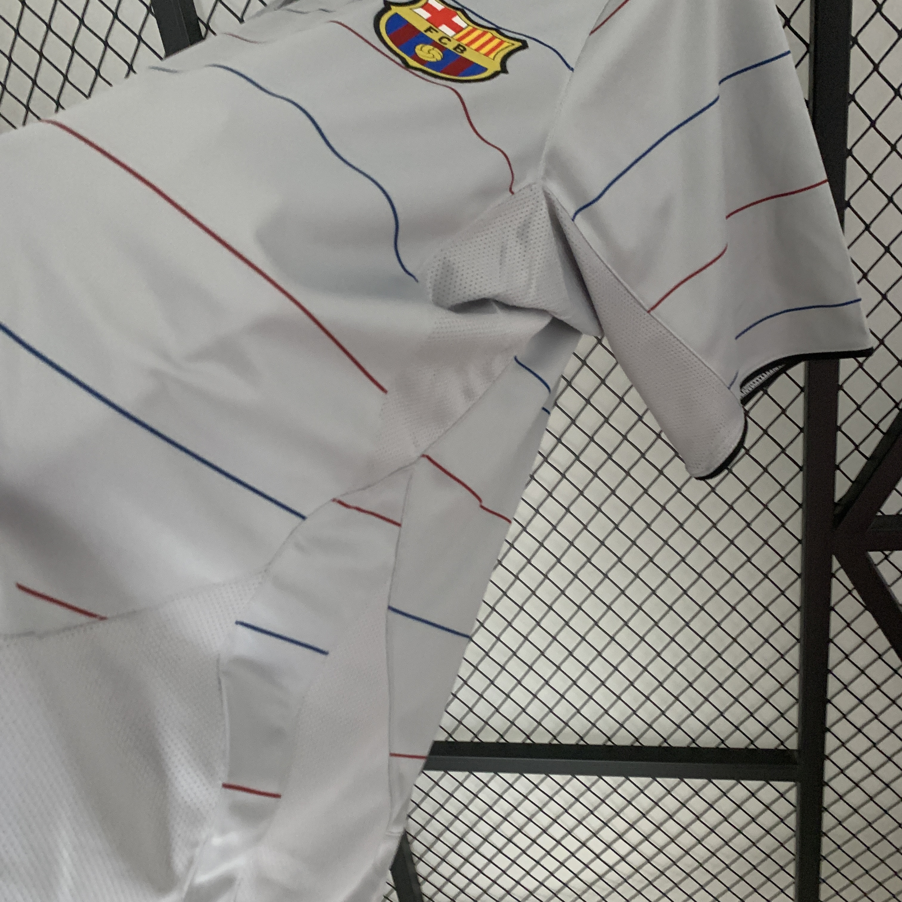 Retro Barcelona 03/04 Away S-XXL