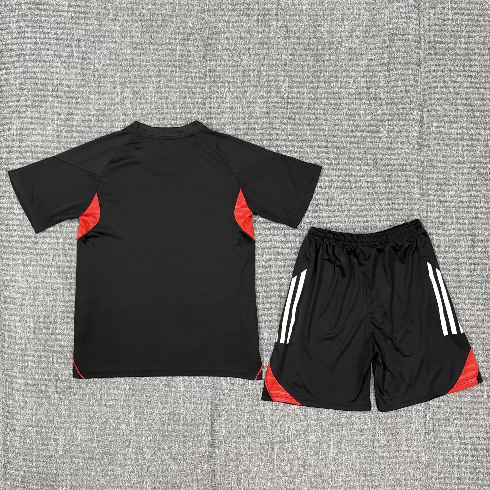 25/26 Benfica pre-match kids version size 16-28