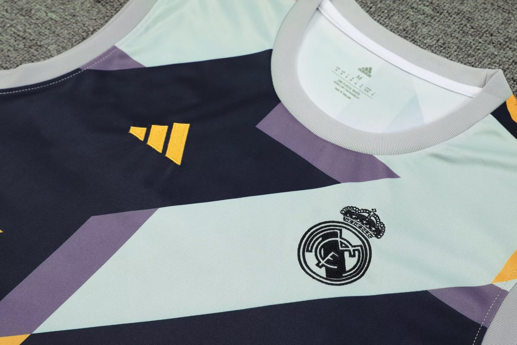 23-24 Real Madrid Training Vest Size S-XXL