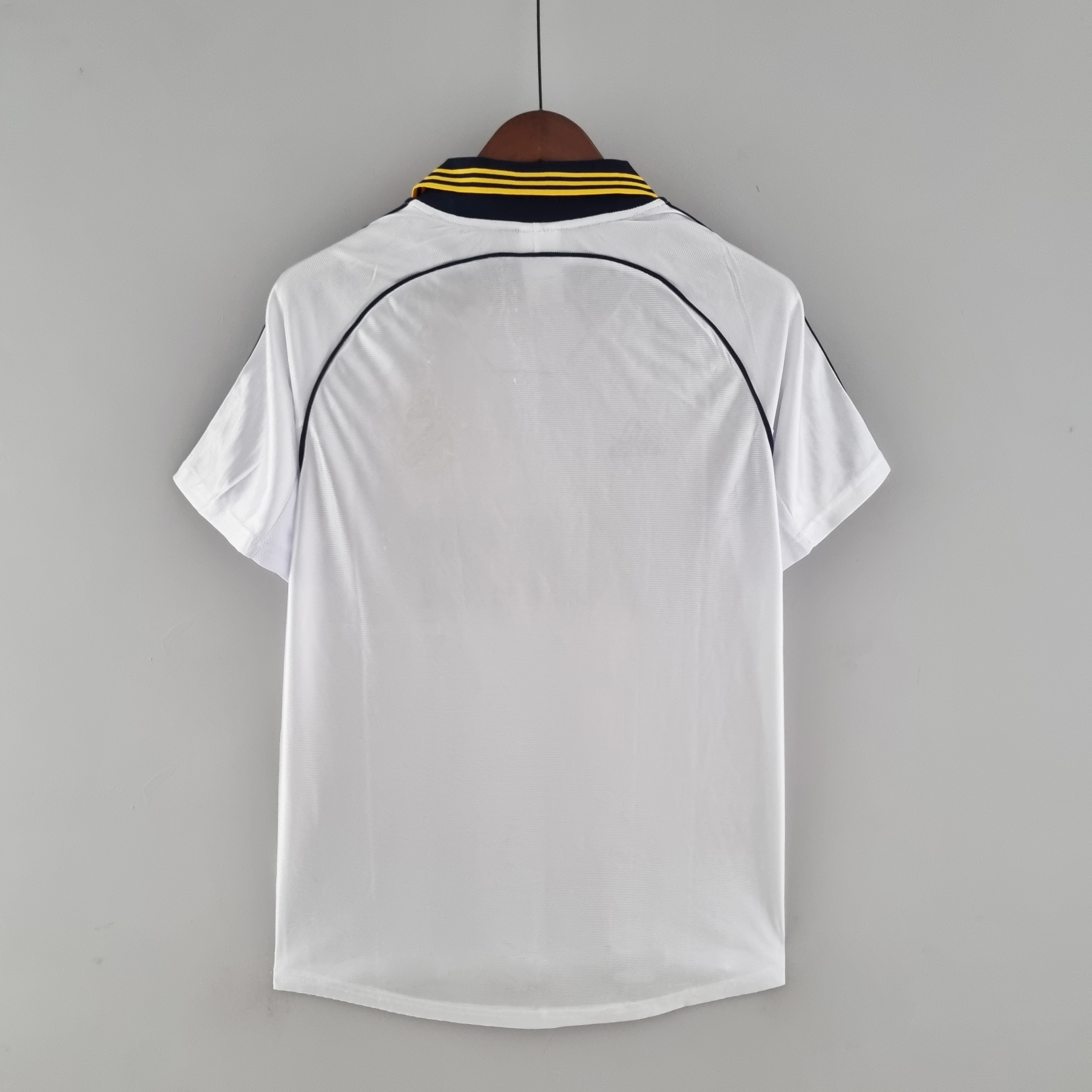 Retro Real Madrid 2000 home S-XXL