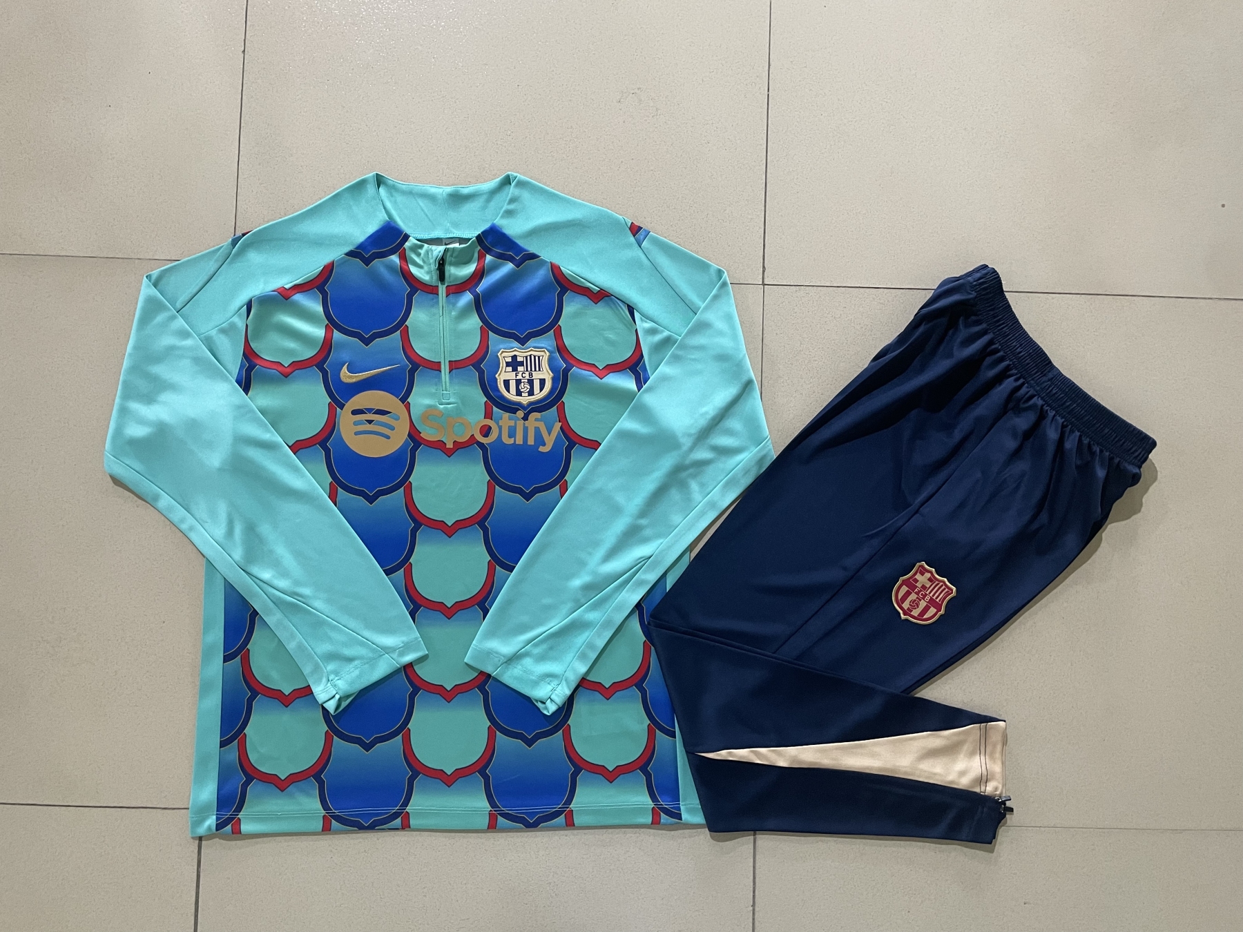 24/25 Barcelona green camouflage Half-Zip Jacket Suit