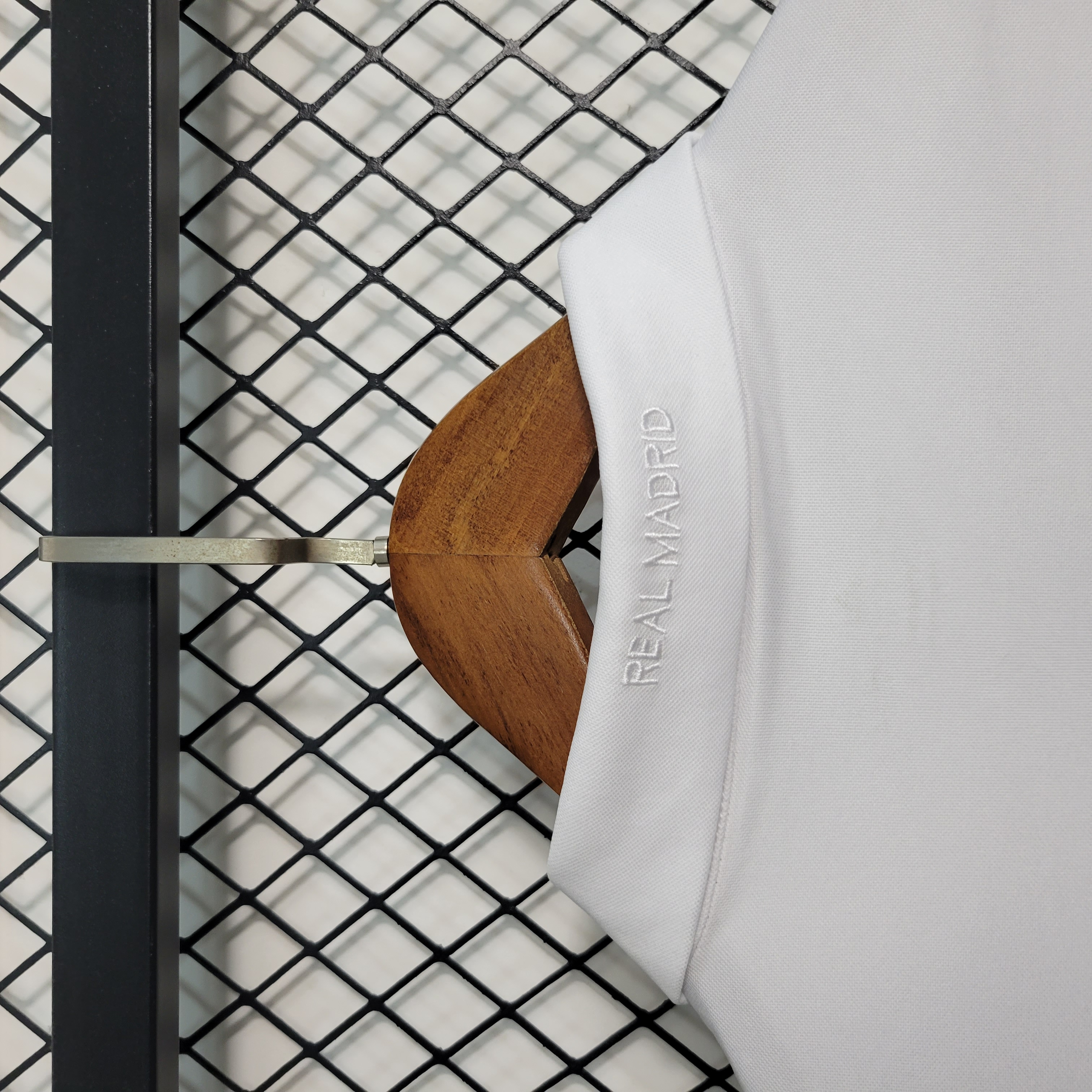 Retro 16-17 Real Madrid Main Size S-XXL