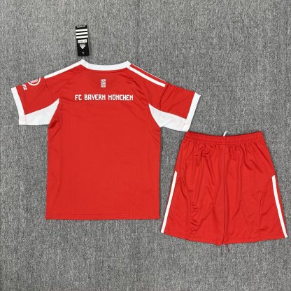 25/26 Bayern home kids version size 16-28