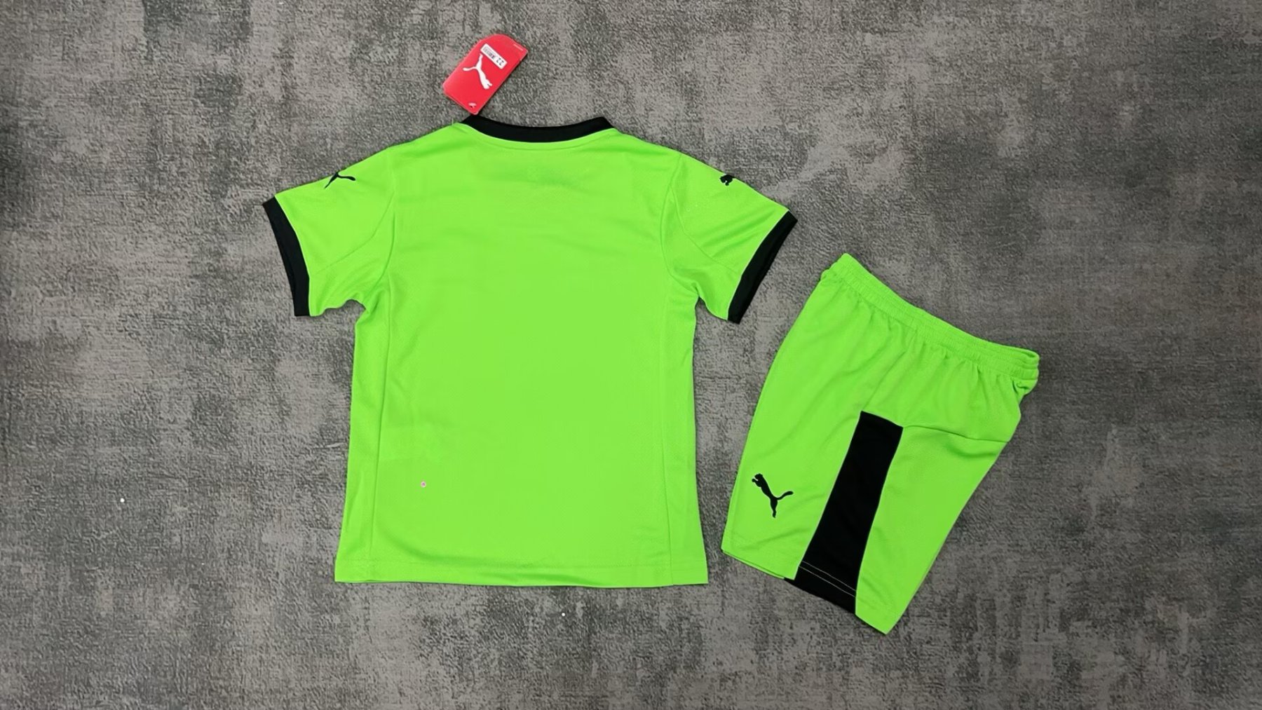 25/26 Portugal goalkeeper green blue kids version Size 16-28