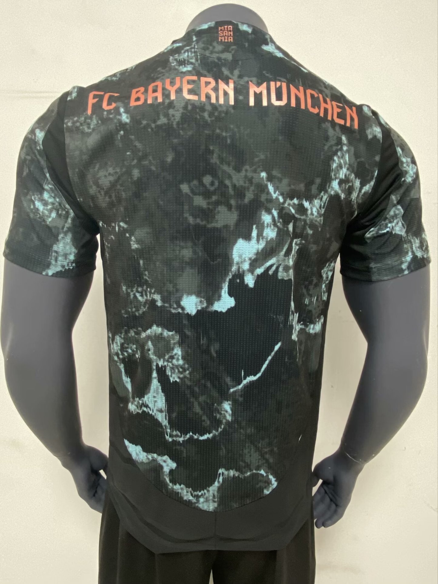 24/25 Bayern away player version S-XXL