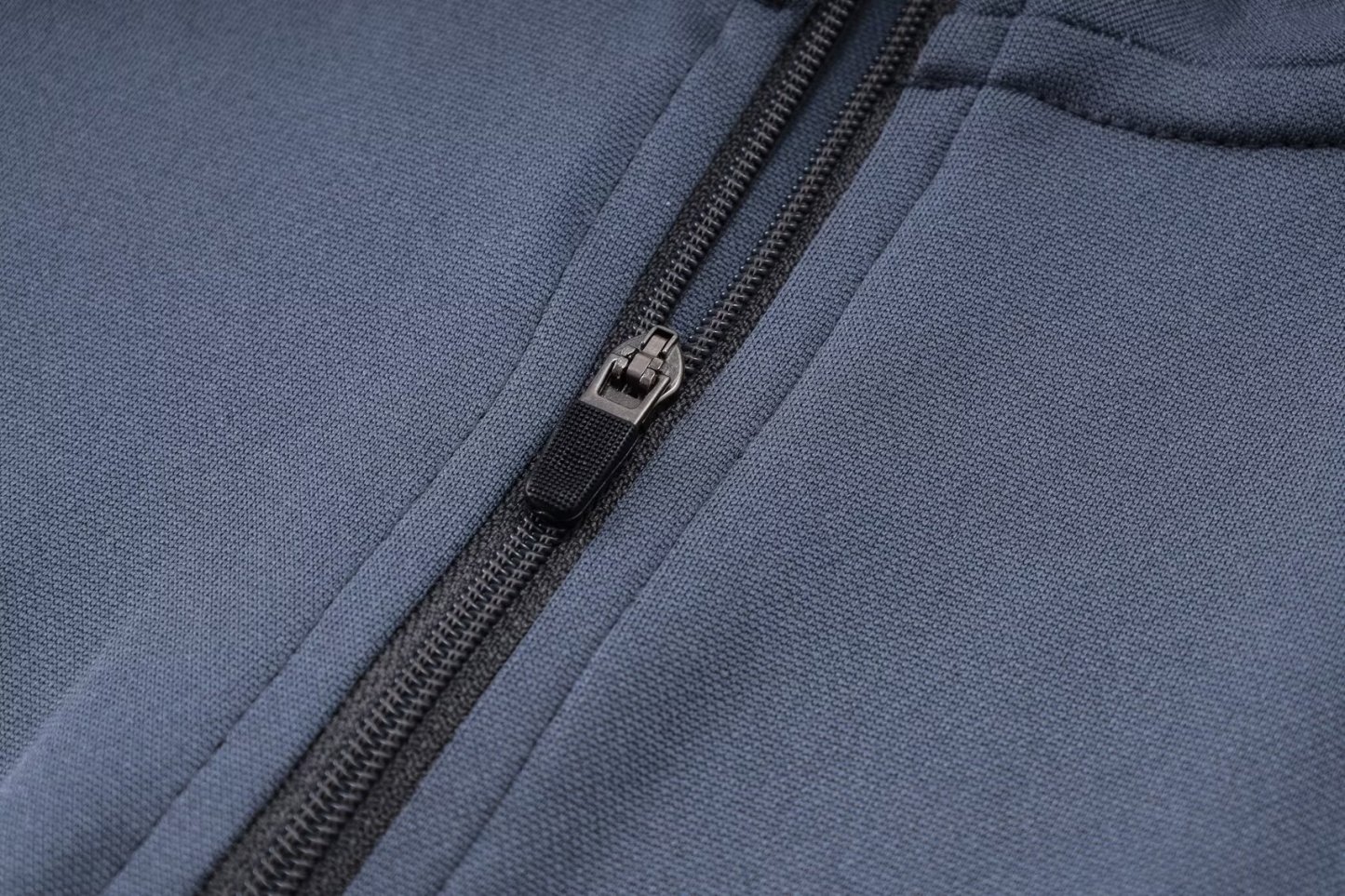 23-24 Real Madrid Gray Half-Zip Jacket Suit