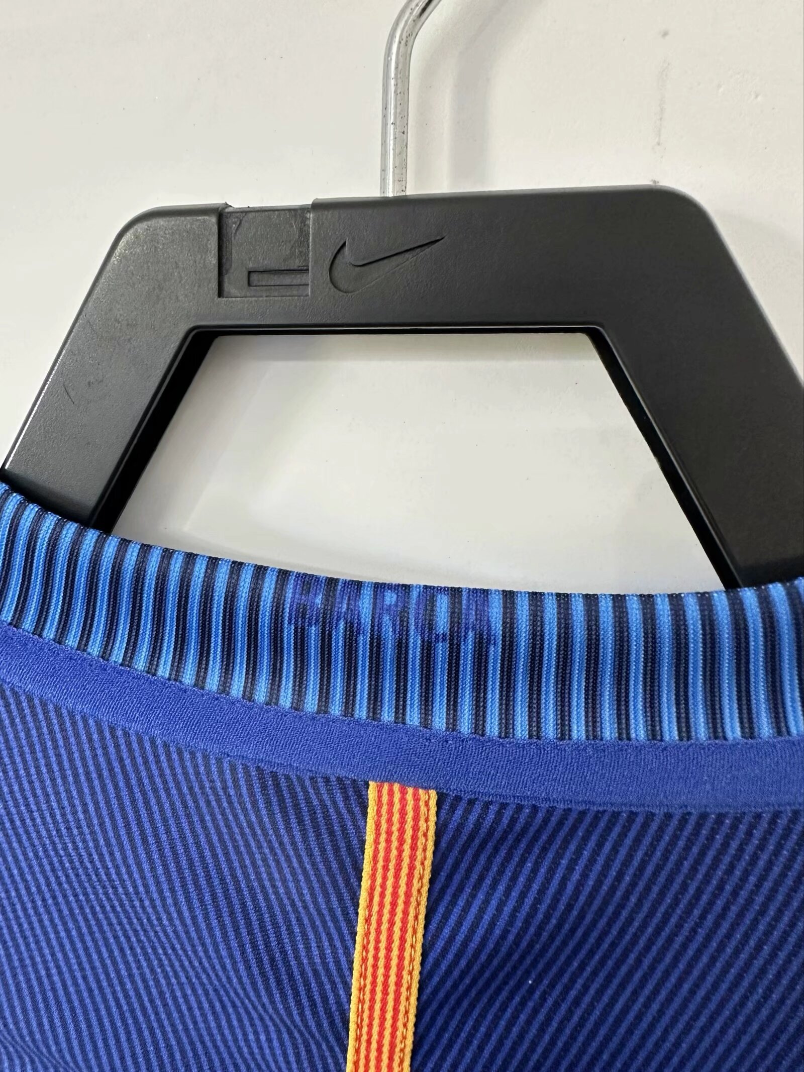 Retro 16-17 Barcelona long sleeve Home Size S-XXL