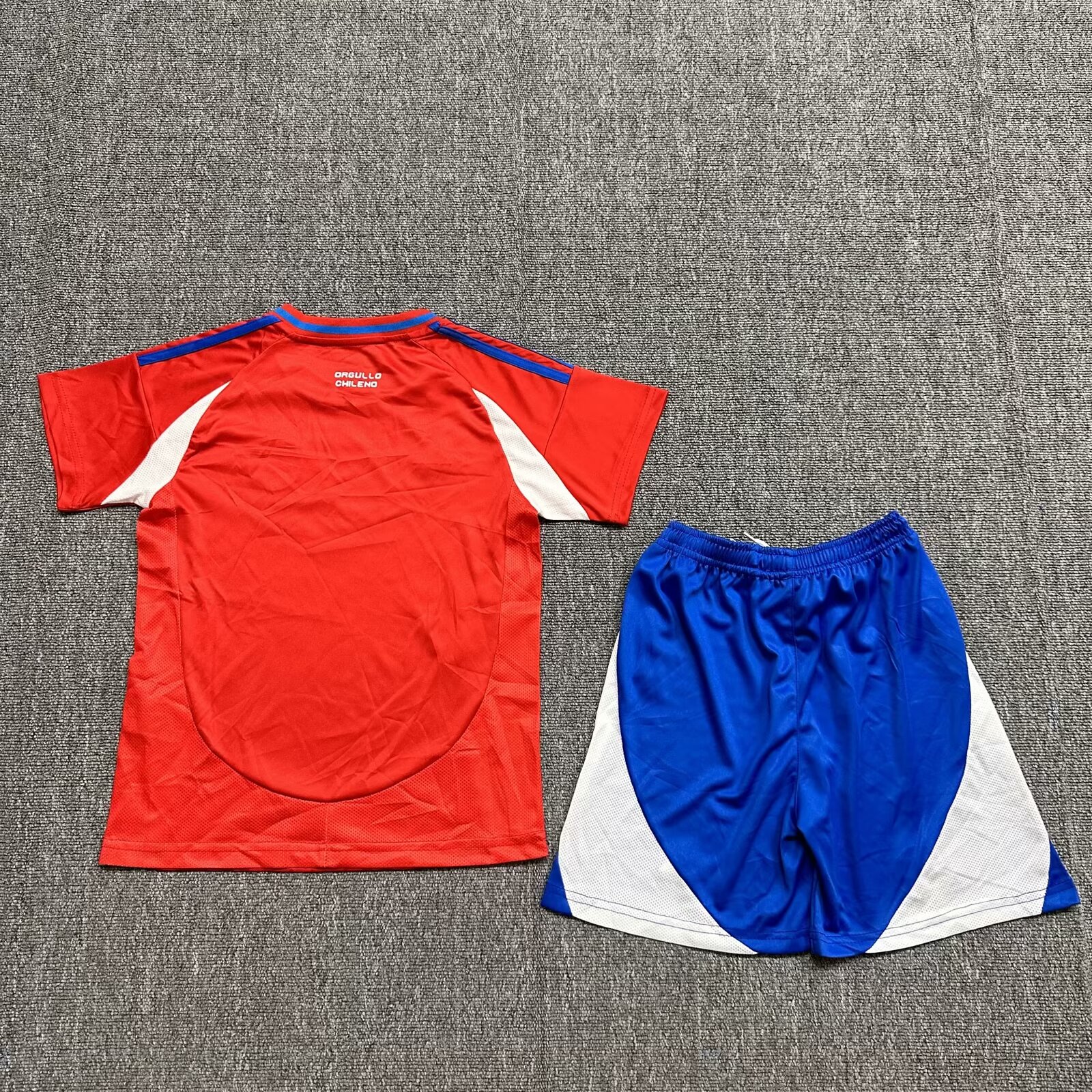 24/25 Chile away kids version size 16-28