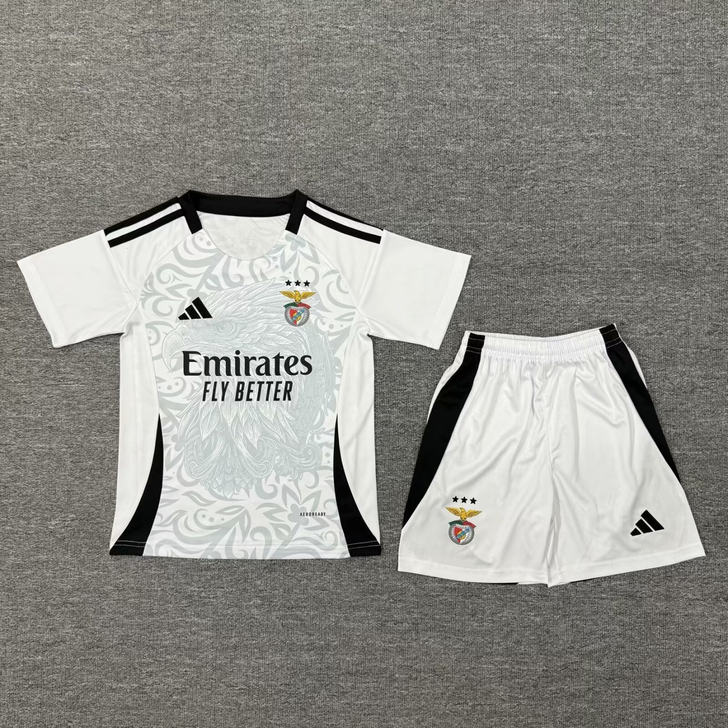 25/26 Benfica training white kids version size 16-28