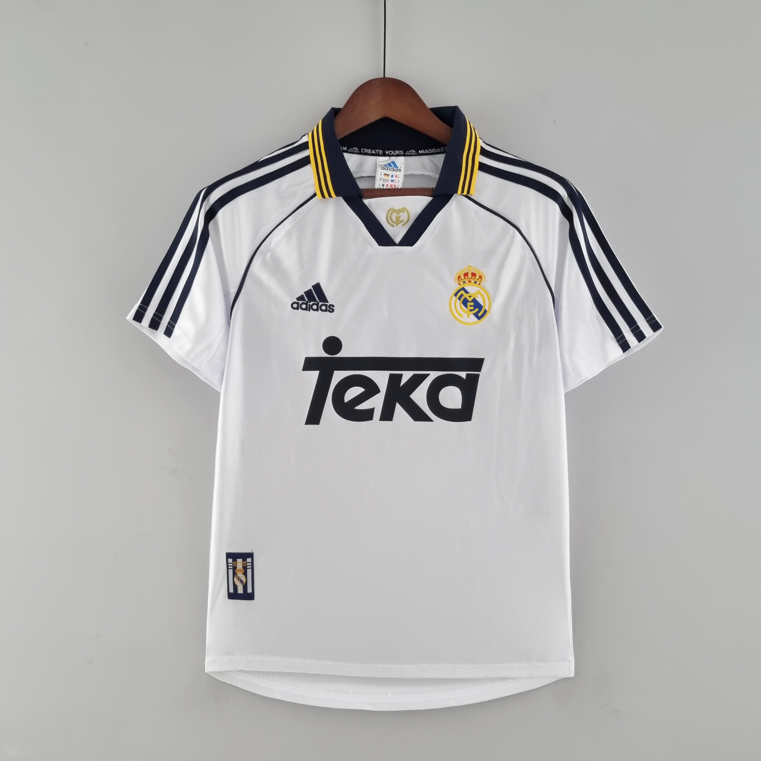 Retro Real Madrid 2000 home S-XXL