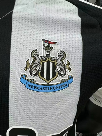 24/25 Newcastle United home player version S-XXL