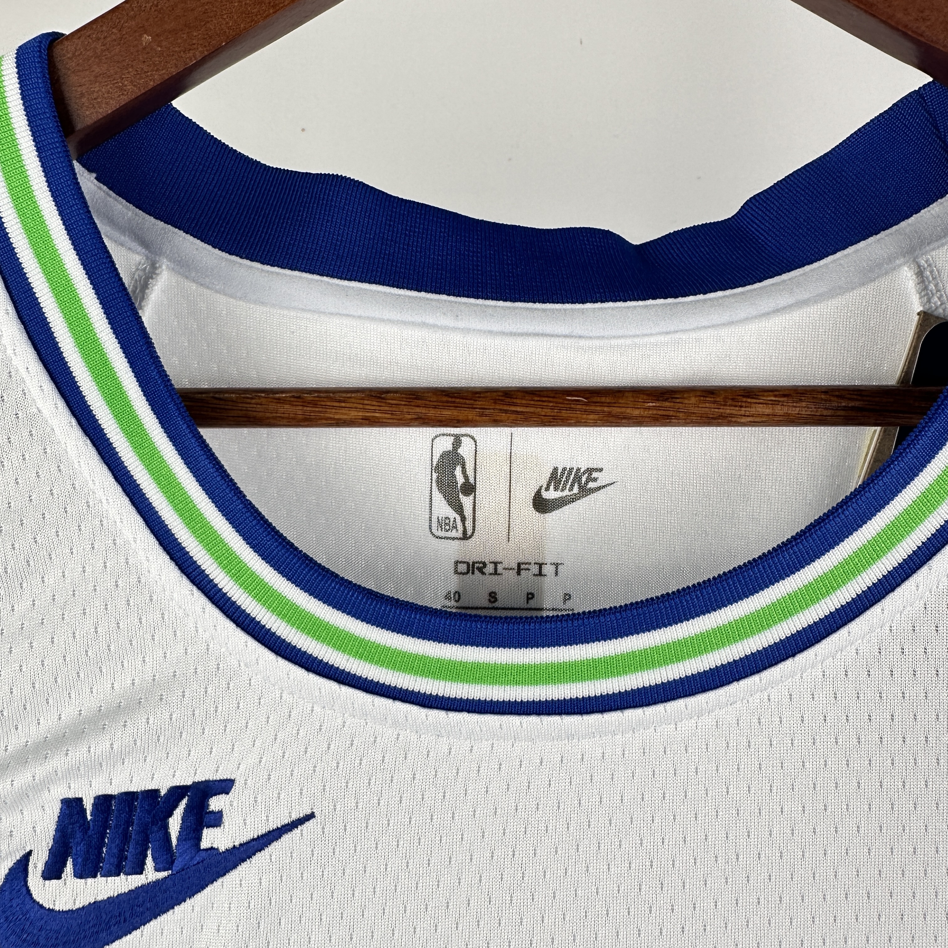 23/24 NBA Minnesota Timberwolves white retro