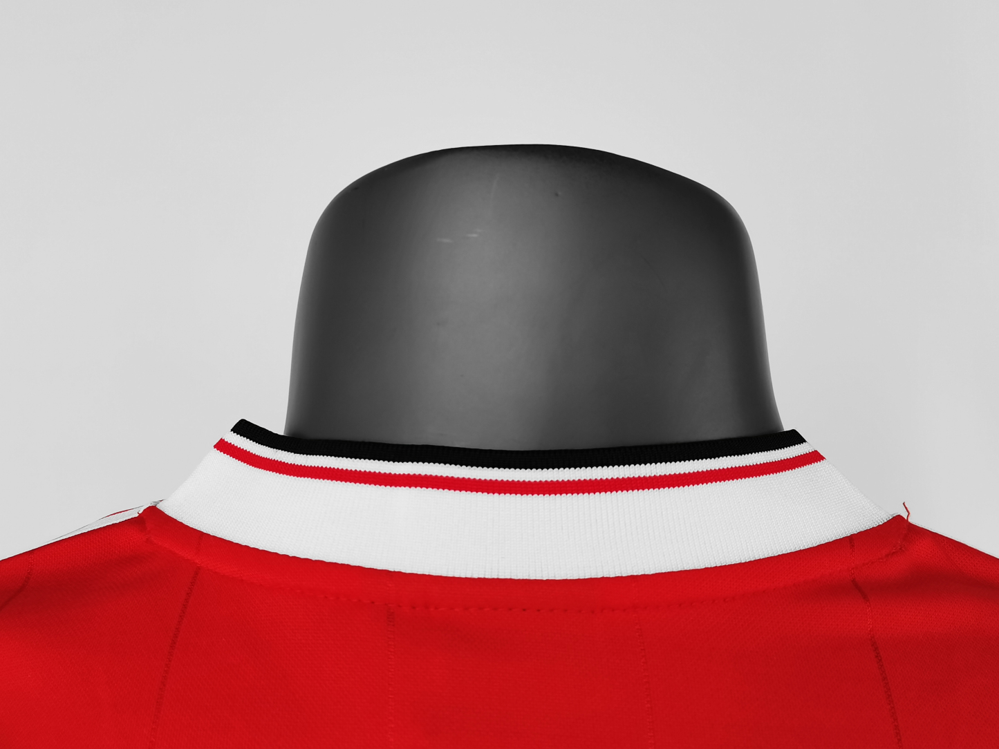 Retro 84 Manchester United home S-2XL