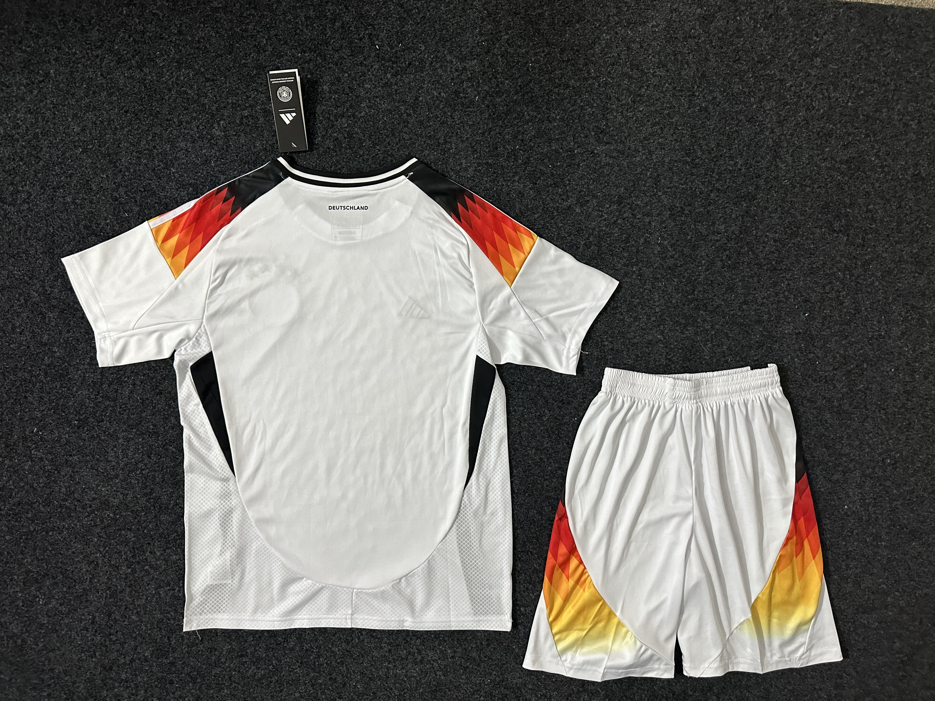 24/25 Germany home kids size 16-28