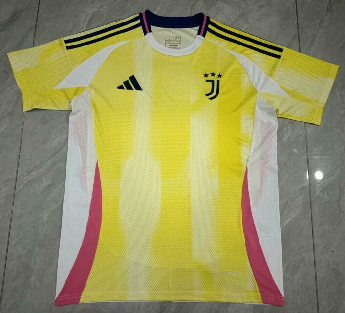 2425 Juventus away fan version S-XXL
