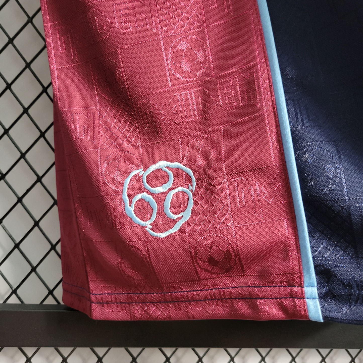 Retro 2011 West Ham Home Size S-XXL