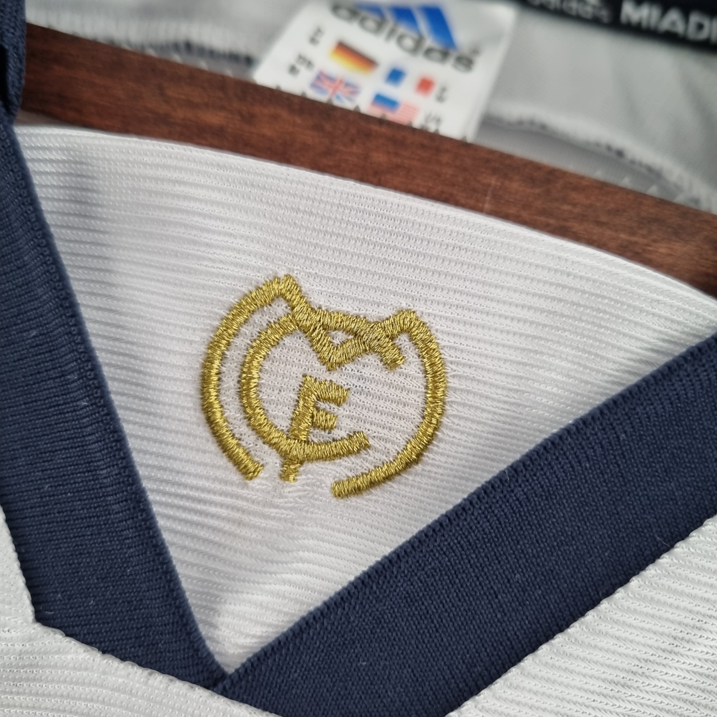 Retro Real Madrid 2000 home S-XXL