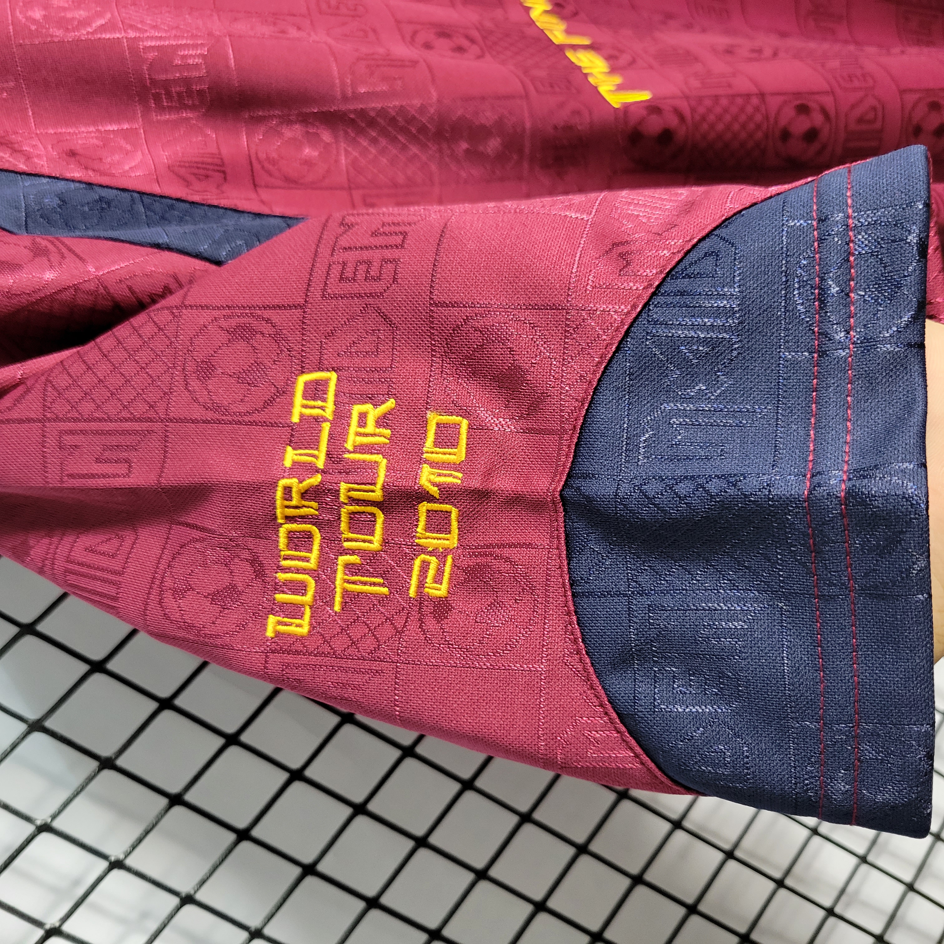 Retro 2010 West Ham Away Size S-XXL