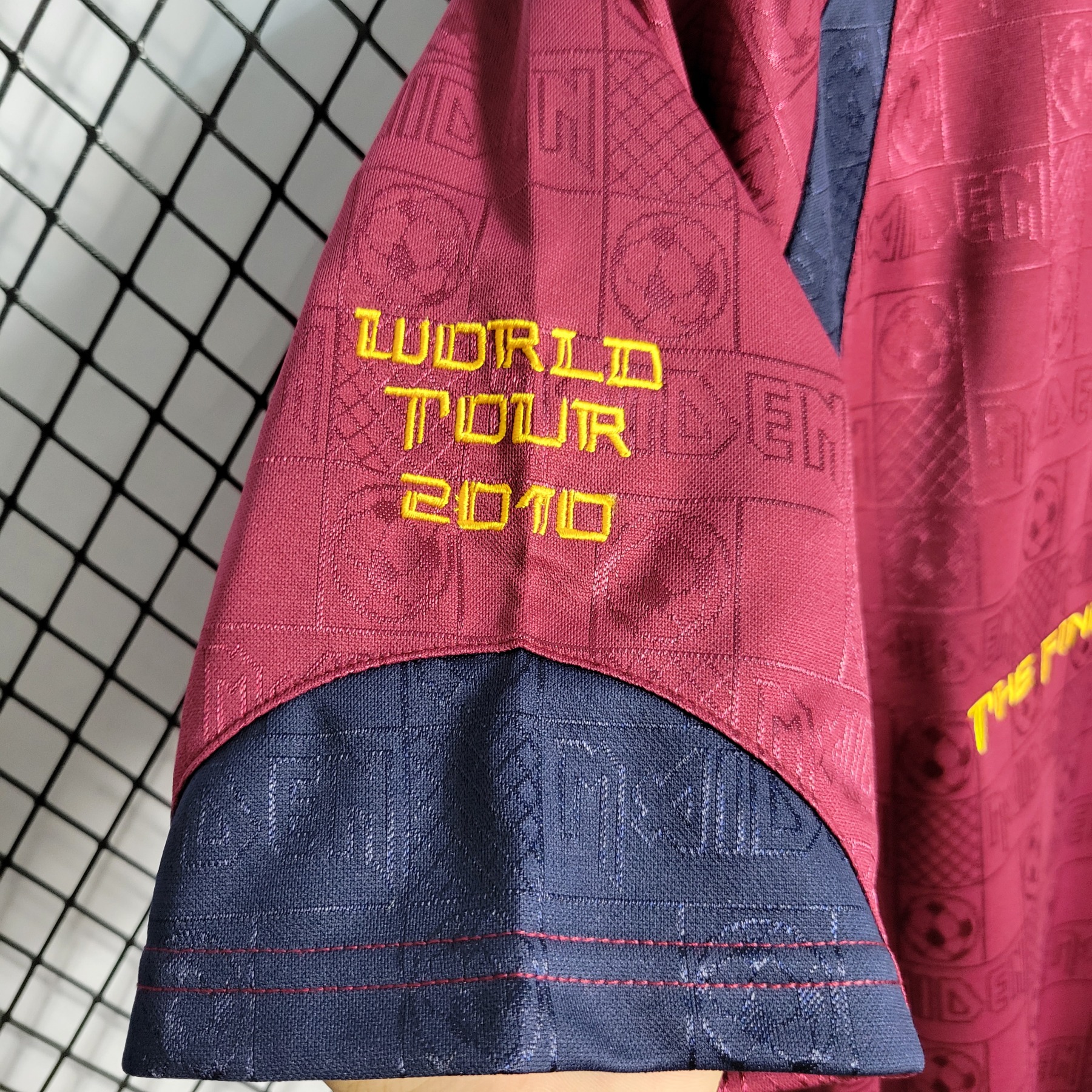 Retro 2010 West Ham Away Size S-XXL