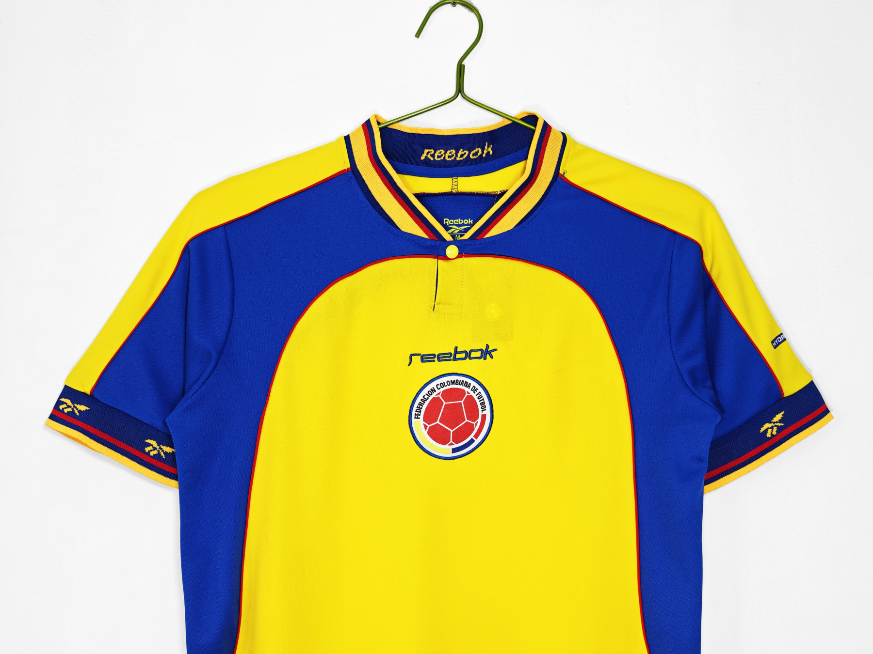 2001 Colombia home retro version S-XXL