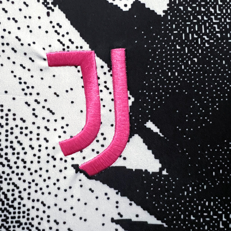 23/24 Juventus black and white pre-match training