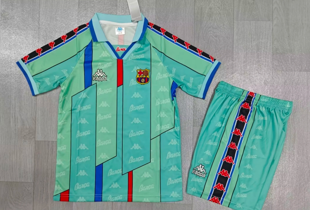 Retro Kids 96/97 Barcelona away size:16-28