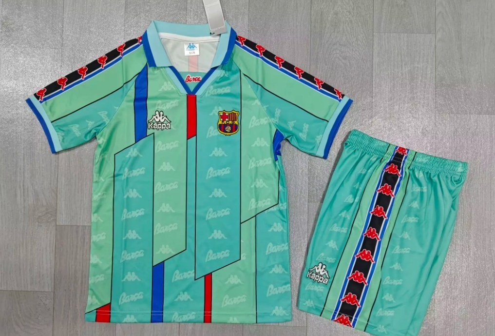 Retro Kids 96/97 Barcelona away size:16-28