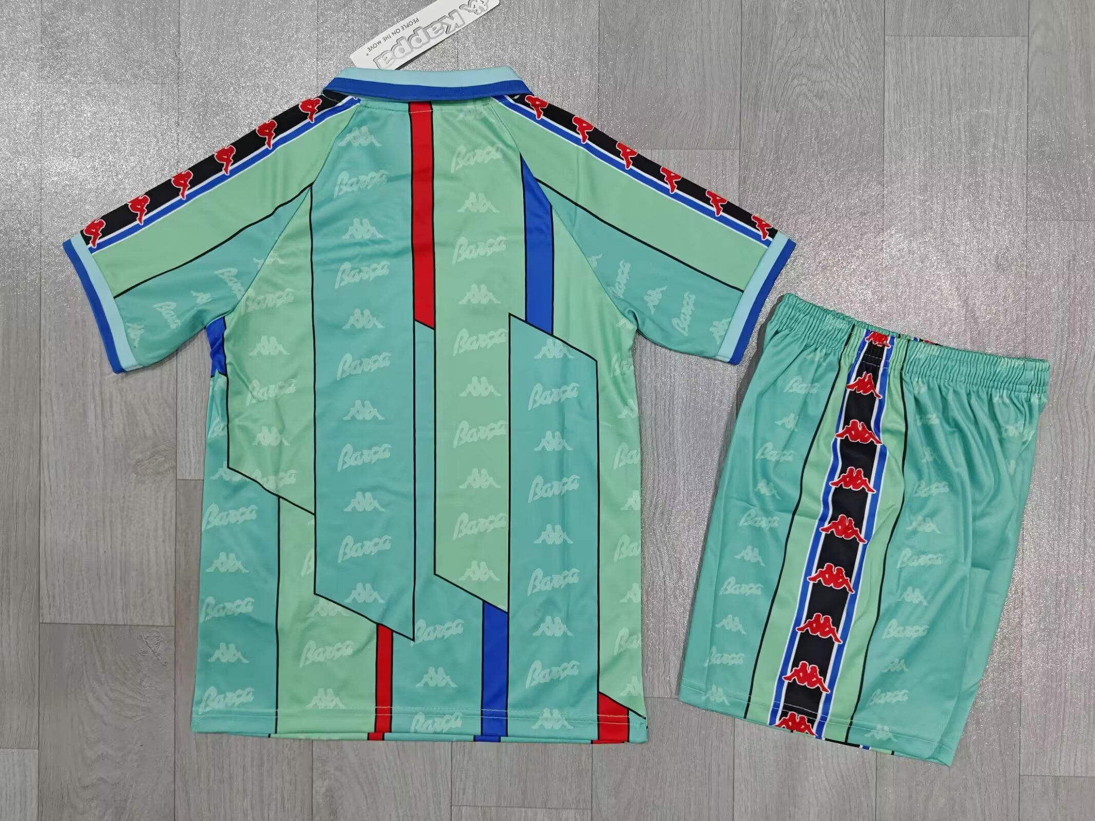 Retro Kids 96/97 Barcelona away size:16-28